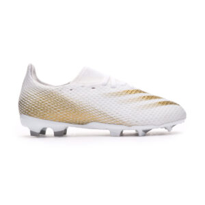 tacchetti di plastica adidas